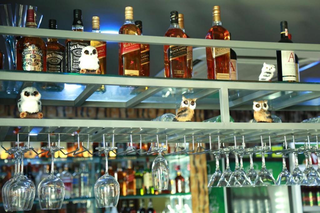 Uptown Hotel Rangun Kültér fotó