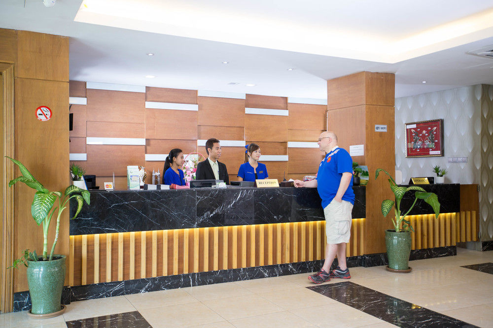 Uptown Hotel Rangun Kültér fotó