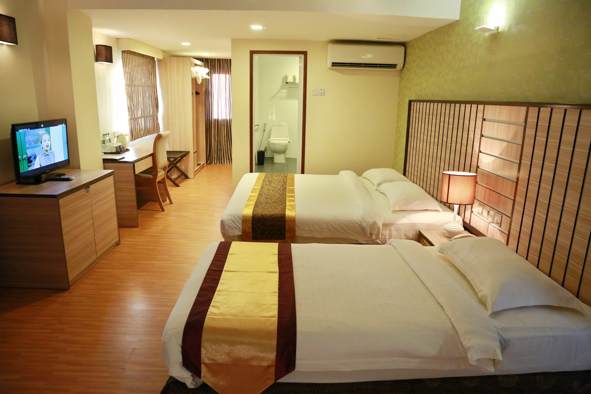 Uptown Hotel Rangun Kültér fotó