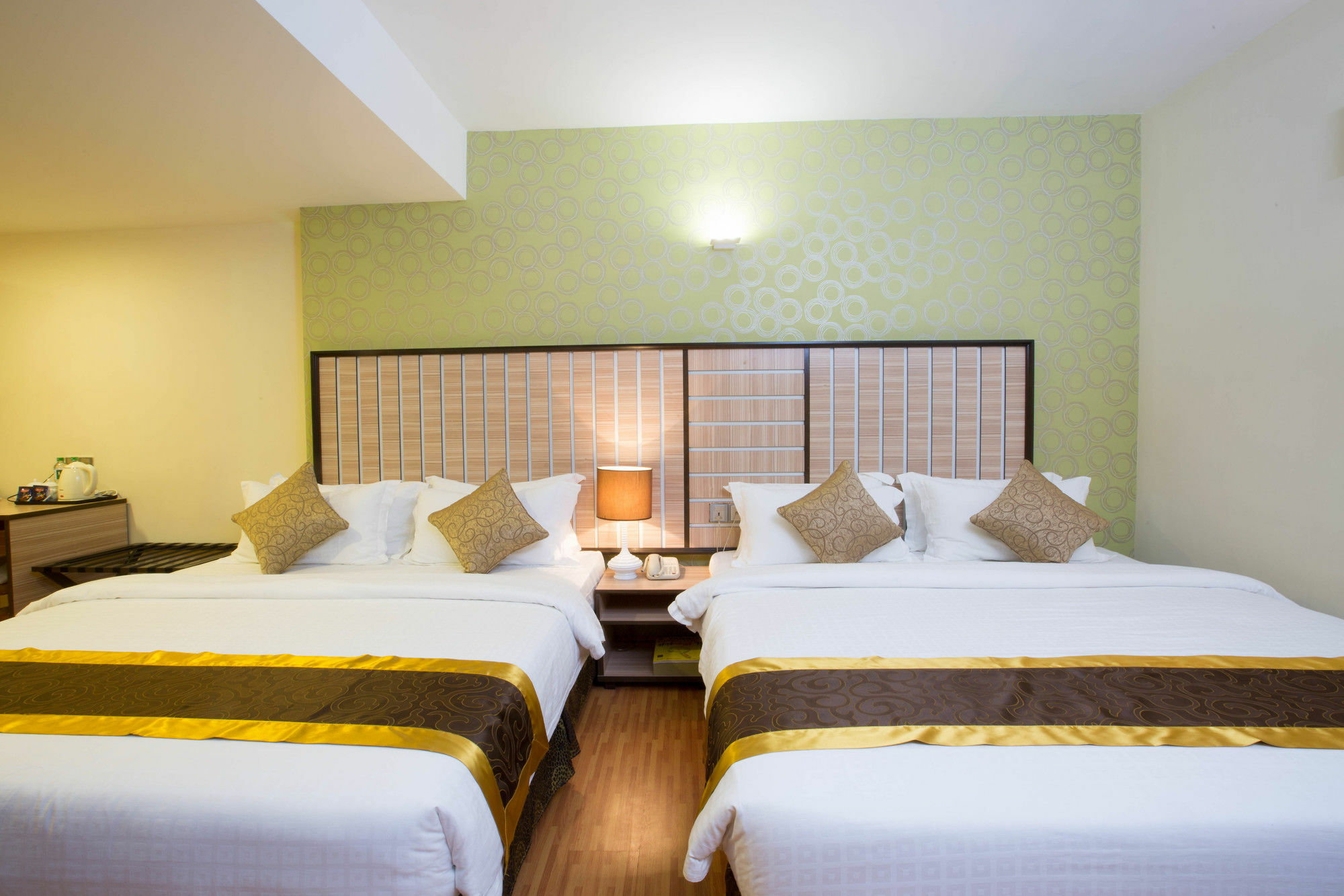 Uptown Hotel Rangun Kültér fotó