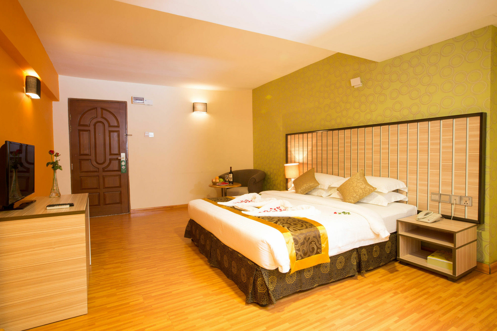 Uptown Hotel Rangun Kültér fotó