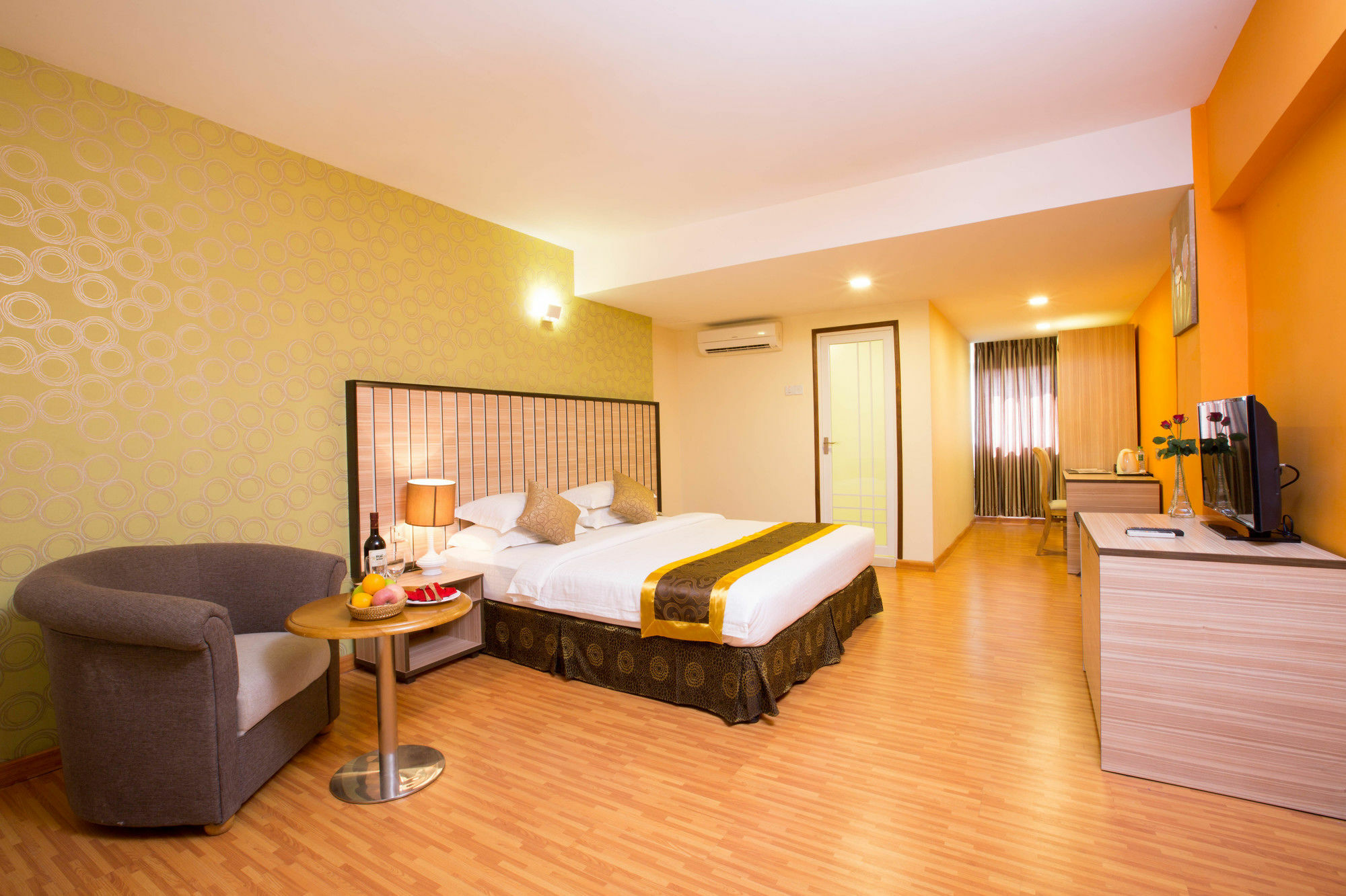 Uptown Hotel Rangun Kültér fotó